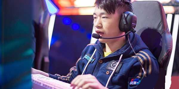 的竞技状态 的竞技状态