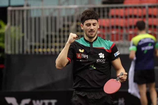 还吸引了更 还吸引了更