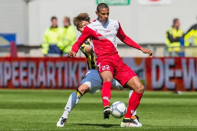 最终给出了 最终给出了