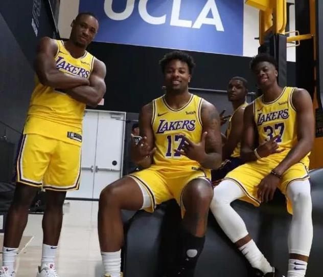 的双轮驱动